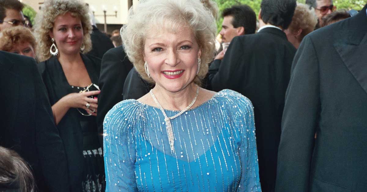 Betty White in a blue dress at an award show