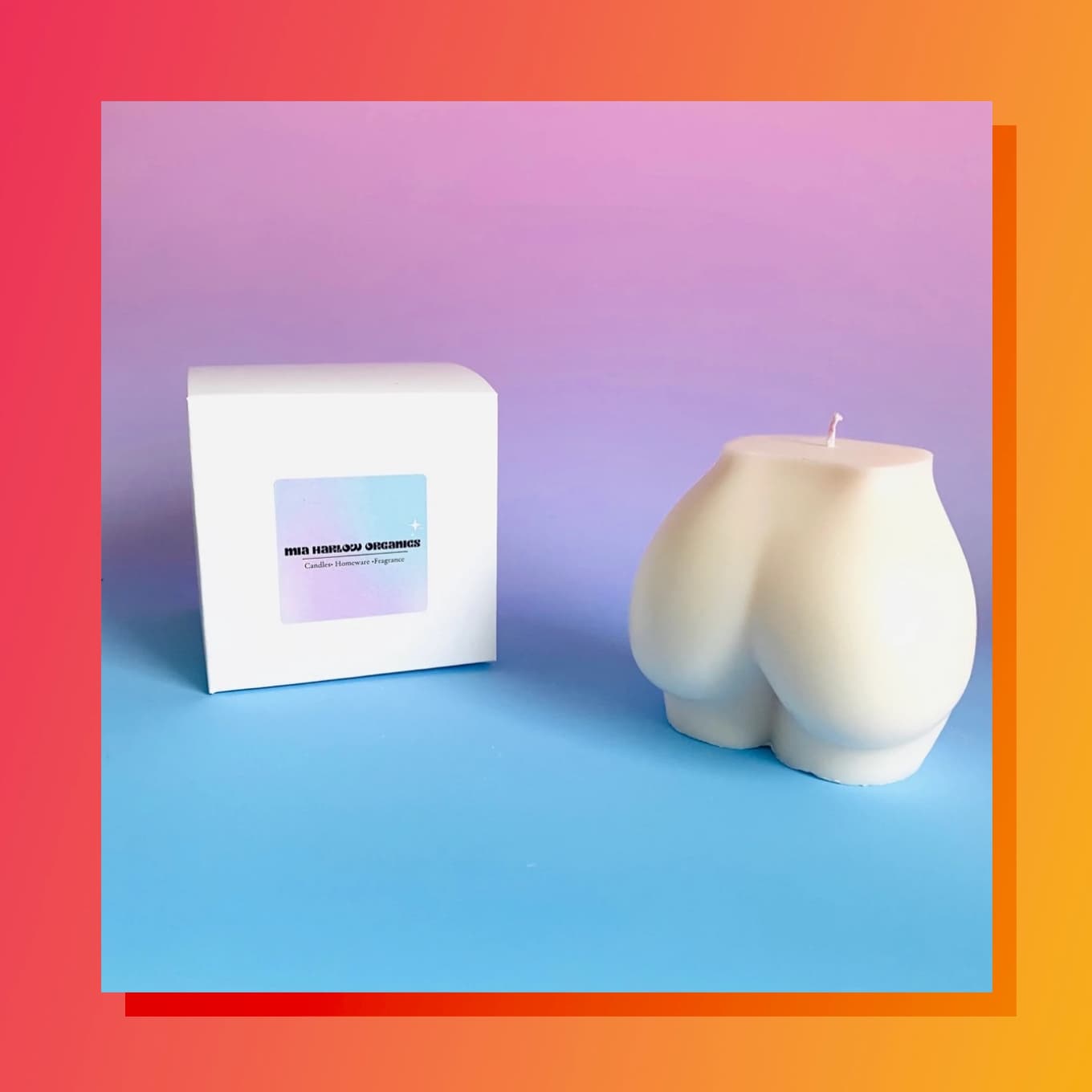 Sculptural candle shaped like a butt
