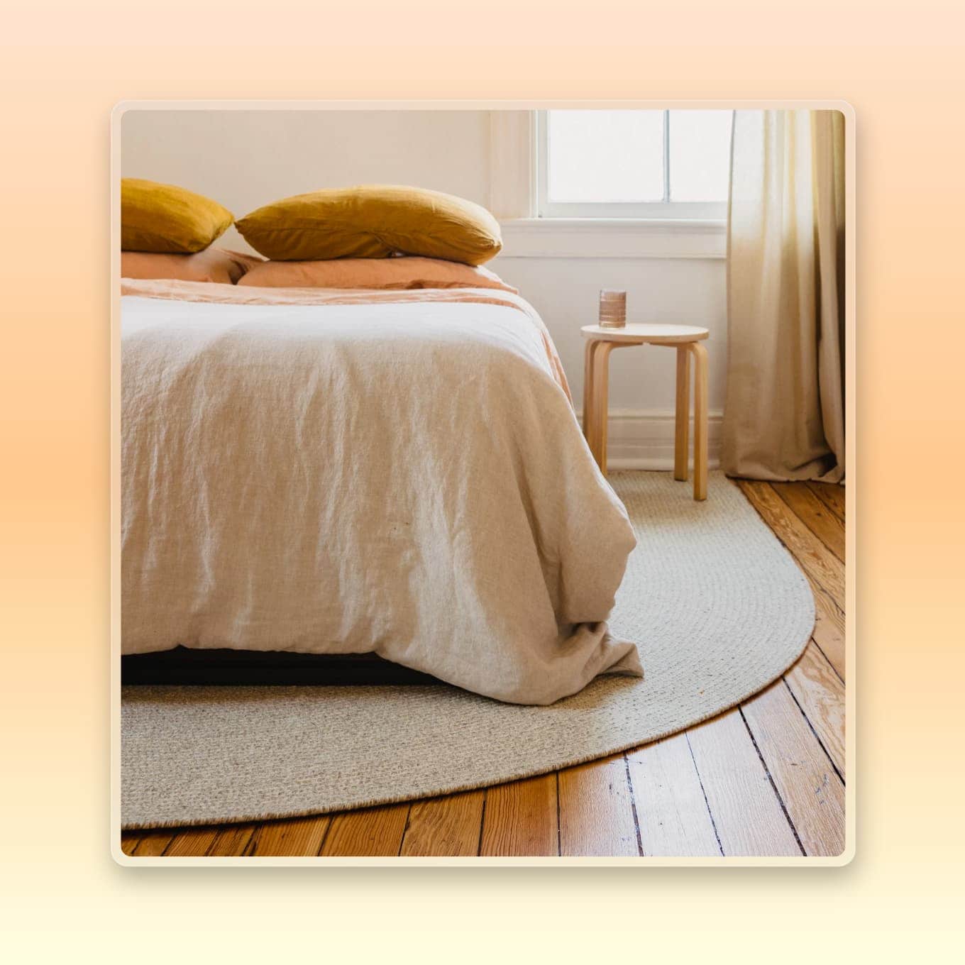 A unique semi-circle rug for bedroom